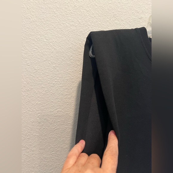 Rachel Zoe Black Strong Shoulder T-Shirt Dress Jersey Knit Sleeveless Sz M NWOT - Picture 4 of 7